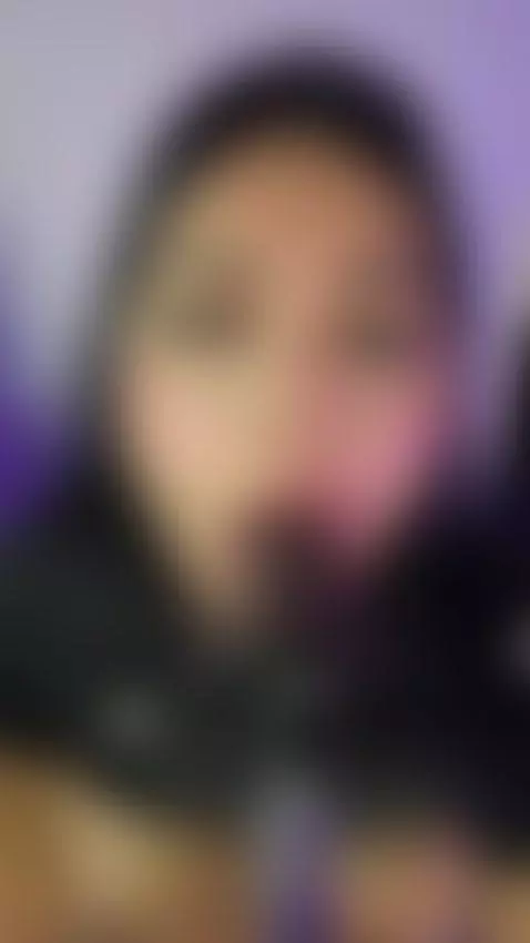 Want to fuck my throat deep and make me gag? 🤤 by sofia-riot1
