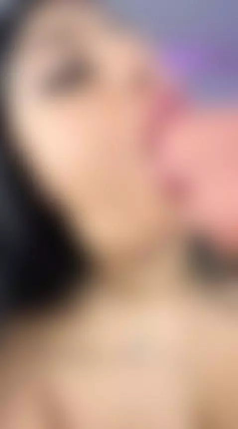 Hello dear, do you want to enjoy an incredible deepthroat to... by sofia-riot1