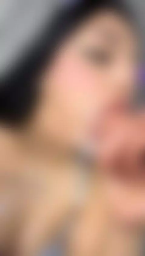 Imaginate como te chupo tu polla grande de esta manera by sofia-riot1