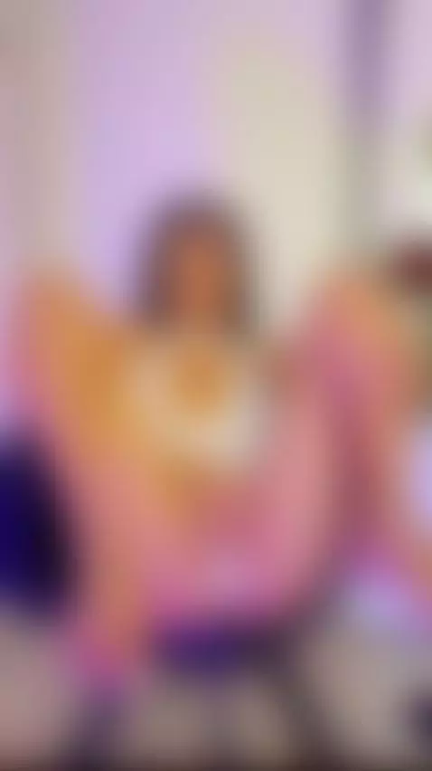 Do you want a tight pussy? 
https://es.stripchat.com/GinaPar... by georginaparkerr