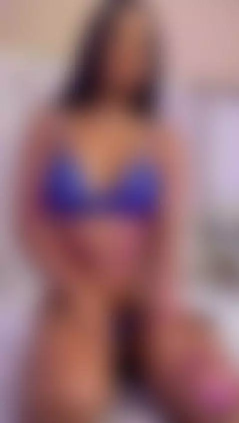 Feel me 🌸💗
https://chaturbate.com/b/ginaparker18/ by georginaparkerr