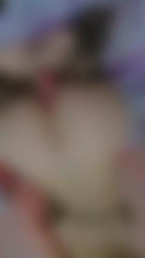 🍑 I'm here, baby... come look at me closely. by nezuko-mitsuri