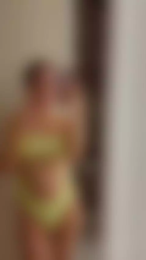 What’s one thing that always puts you in the mood? 😉

https:... by acexarixoxo