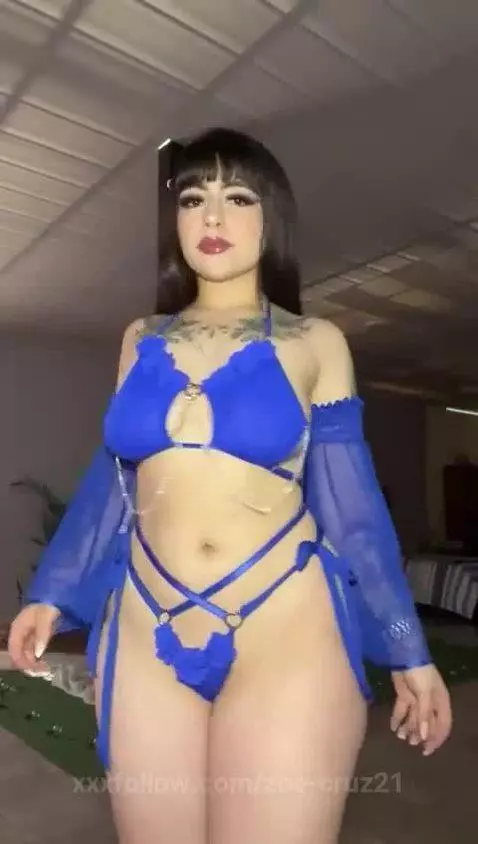 I'm very hot ti 😍 by zoe-cruz21