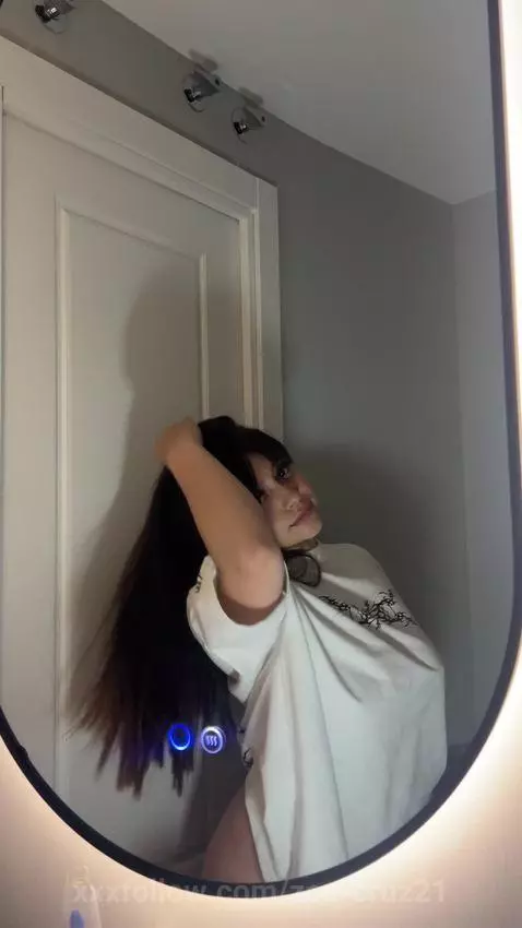 What do you think of my new shirt? by zoe-cruz21