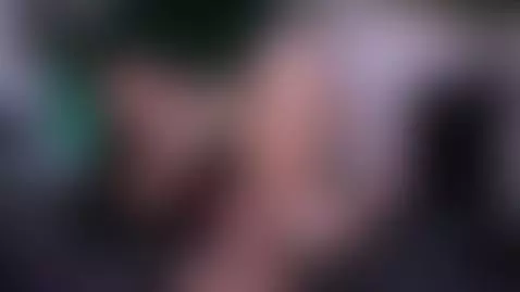 I would like to have your cock in my hands by zoe-cruz21