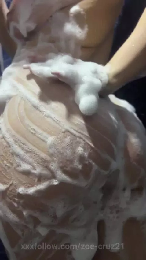 Who wants to help me wash my big ass, I need a hand 😈 by zoe-cruz21