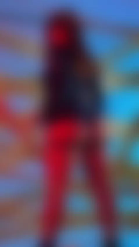 Anyone who wants to have their face in the middle of my butt... by zoe-cruz21