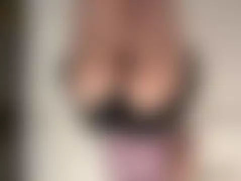 spank me 👏🏻 by p34ch35