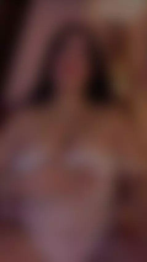 and if you come to spank me and make my day...🥵😉 by agathalynx