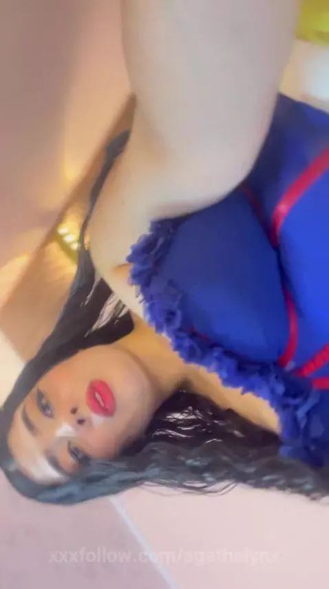 I'm already warming myself by agathalynx