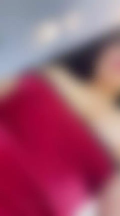 I want your cum dripping between my tits by agathalynx