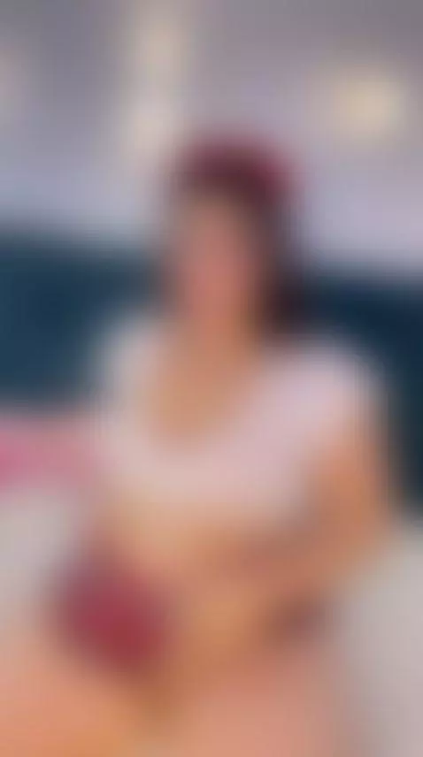 My tongue is very restless👅👅👅 by agathalynx