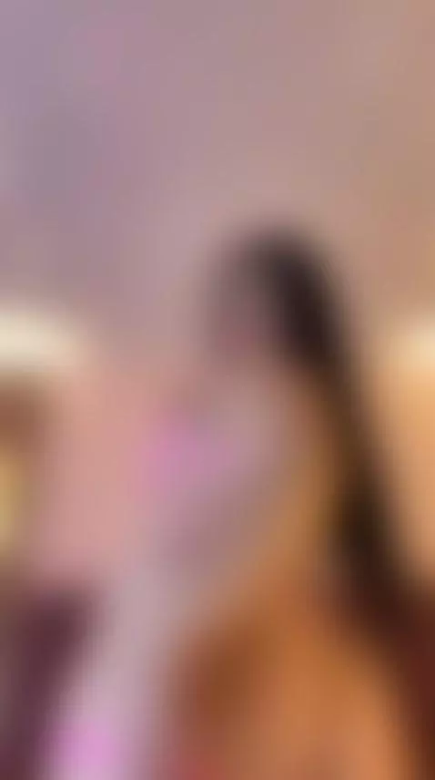 Imagine my huge ass jumping on top of you.😈 by agathalynx