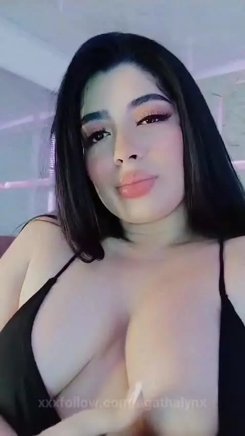 I would like it to be the little toe of my foot, to hit all ... by agathalynx