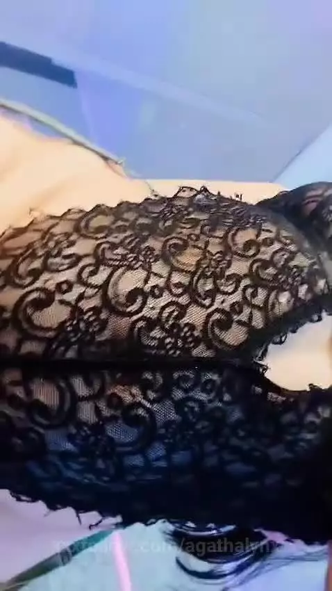 Your heat consumes me, and I want to let myself be carried a... by agathalynx