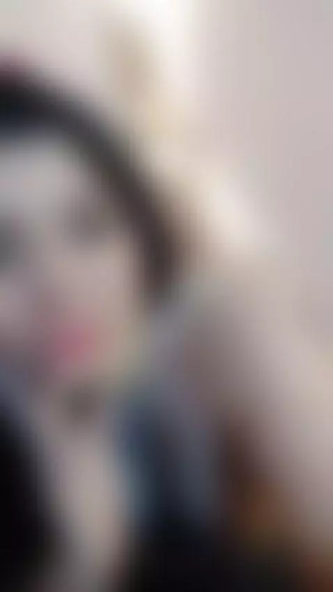 My buttocks are ready to receive all your attention.🥰✨ by agathalynx