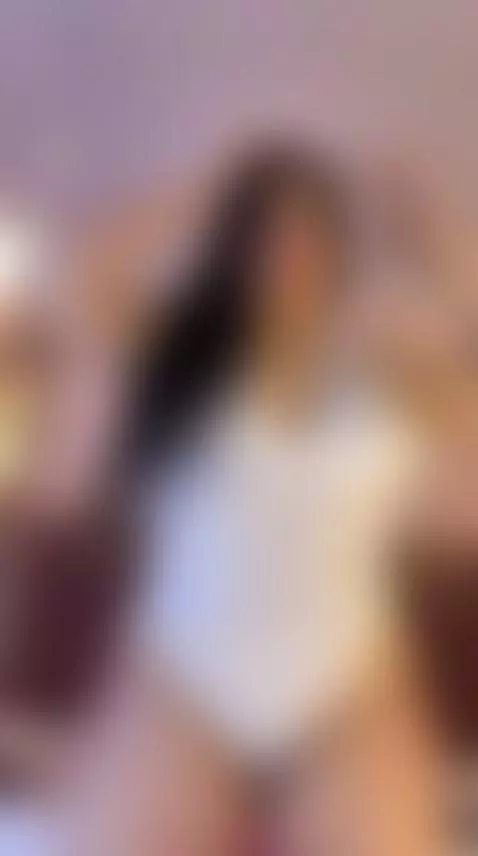 What if my body is the only gift you open this midnight?✨ by agathalynx