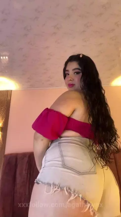 Let's go out to eat and then go to my house to eat us...🍑🤤 by agathalynx