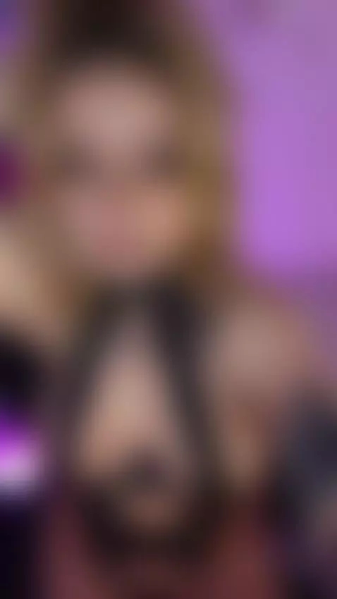 Always horny 🫣🖤 by ivy1111