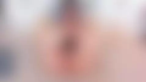 I would like my pussy to overflow with pleasure on my feet😈🥵 by joselynsorni