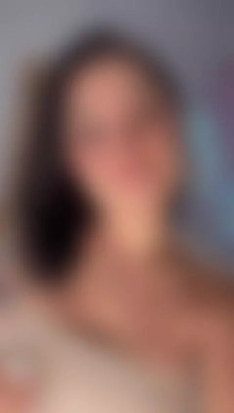 I want you to lift my dress and fuck me hard by andregill