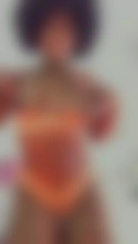 COME TO MY LIVE AND LET'S RELEASE MY NEW TOY by abrilprada