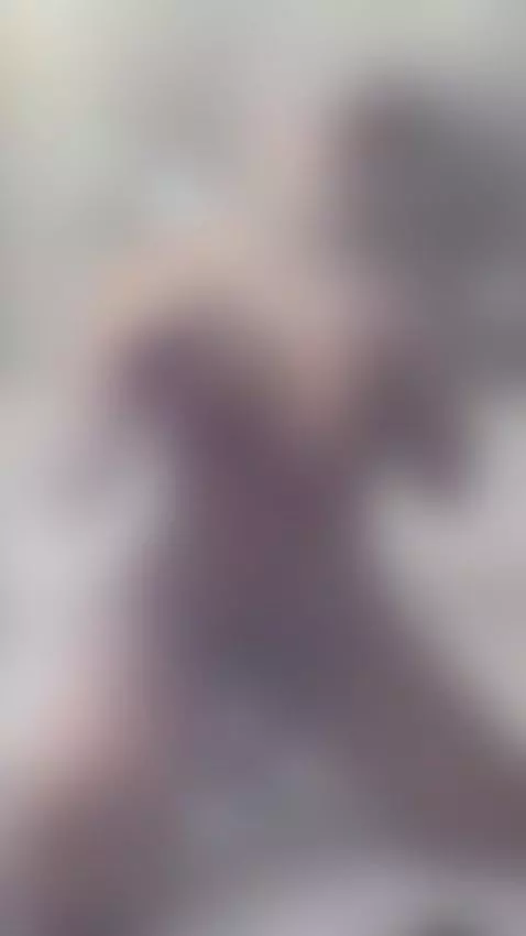 SENSUAL AND HOT, YES I AM👀😏 by amelyamann