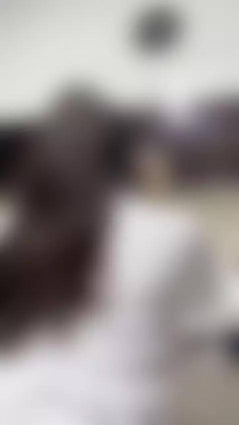 Ups, u like the view? by amelyamann