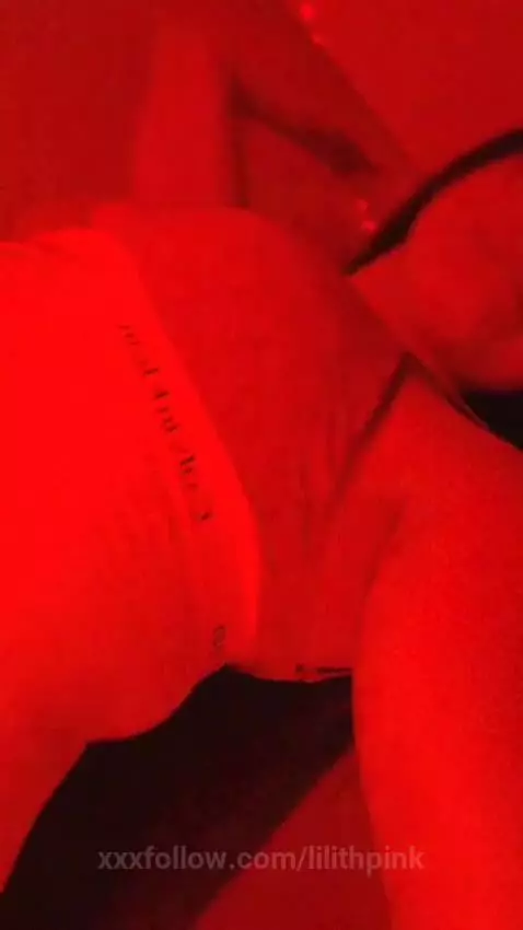 🔥🔥🔥TONIGHT IS GETTING VERY HOT.. COME TO MY ROOM COME I'M GO... by lilithpink