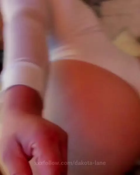 twerk by dakota-lane