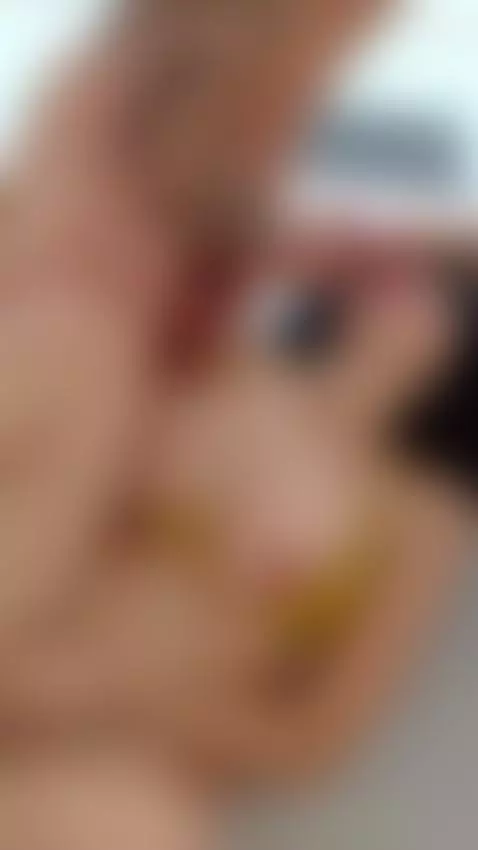 Se la chupe al mejor amigo de mi marido 😈👀 by kemindians