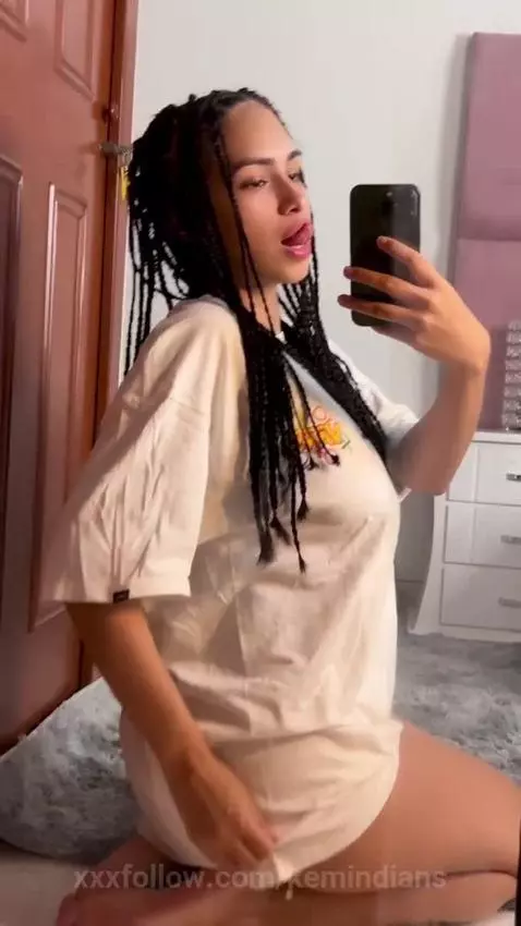 Spank me😈 by kemindians