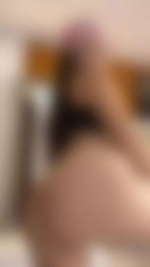 Wife with a small submissive hole by cloeeemansion