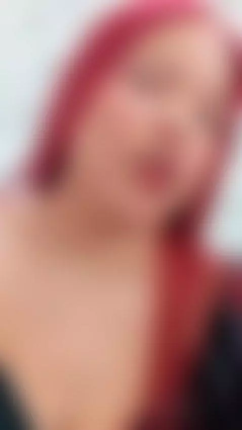 It's time to hang out together! I'm live on my  channel with... by auroraallen