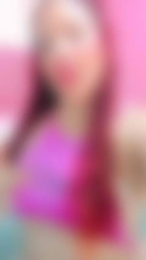 Hey lovely souls! Weekend stories time! Head over to my room... by auroraallen