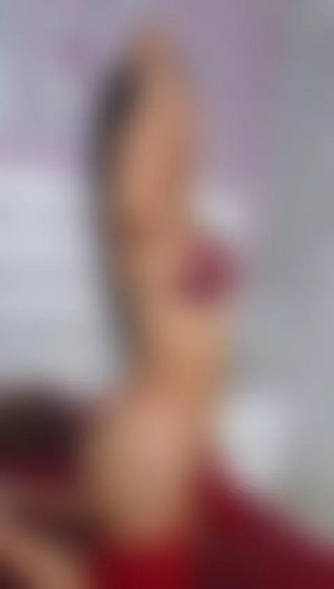 Let yourself be carried away by the rhythm... and by everyth... by venusdanielss