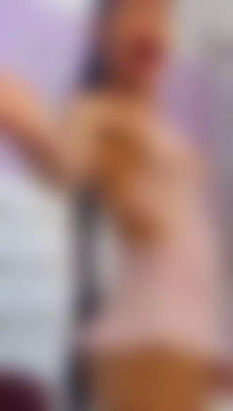 My ass is begging to be stretched wide tonight.😈 by venusdanielss