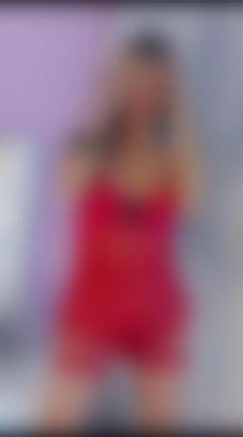 💋 How does red look on me? by venusdanielss