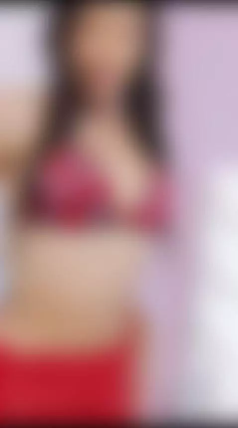 I wish to dance for you! Do you like what I have under my sa... by venusdanielss