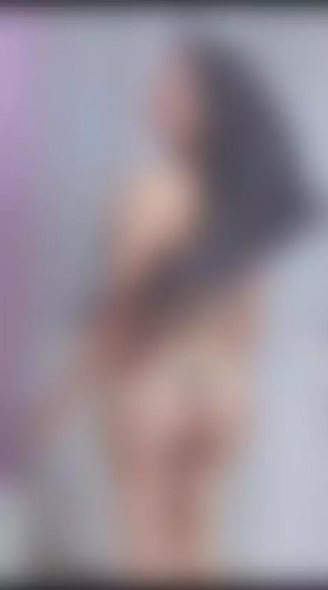 Do you like the sexy movements of my body? by venusdanielss