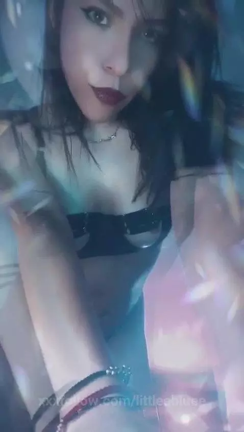 Horny for you 💕 by littleebluee