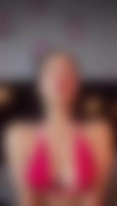 do u wanna see my big boobs bouncing over your face? 🫦 by littleebluee