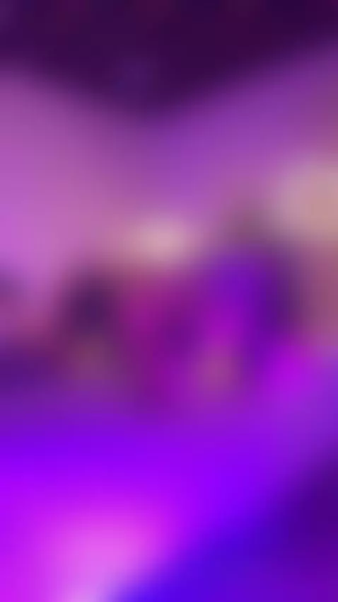 Just a cat with claws and curves. 🐾🔥 by kiimlee