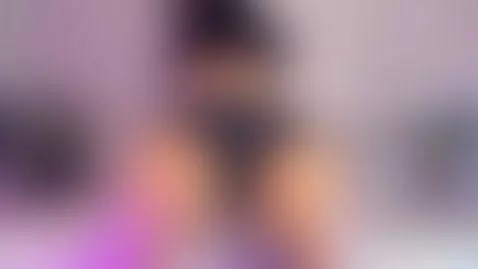 My hips move better on a cock 😈😛 by kiimlee