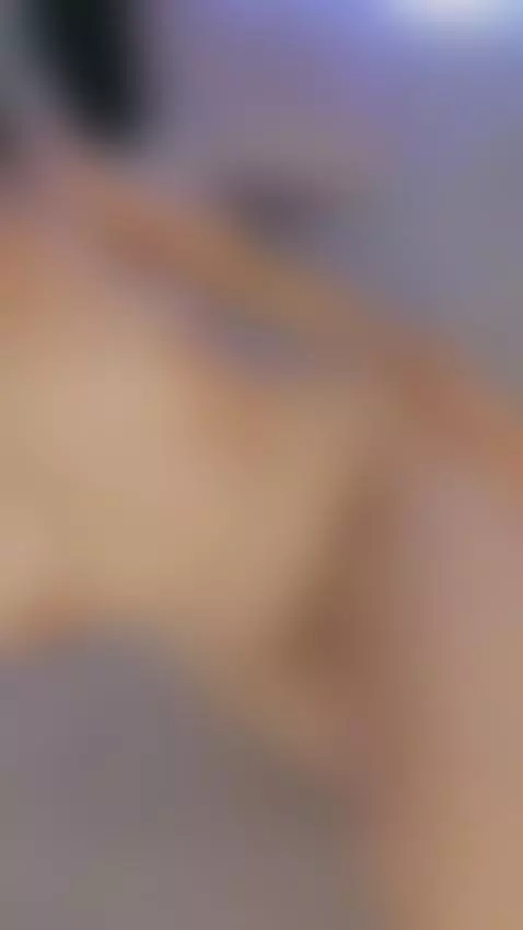 Your golden girl is ready to fuck 🥂💋 by kiimlee