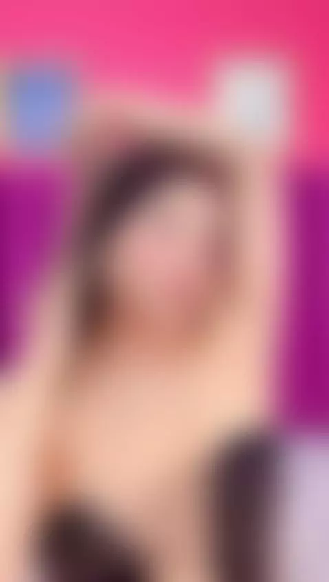 I just bought something really sexy, and I can't wait to sho... by collegepawg