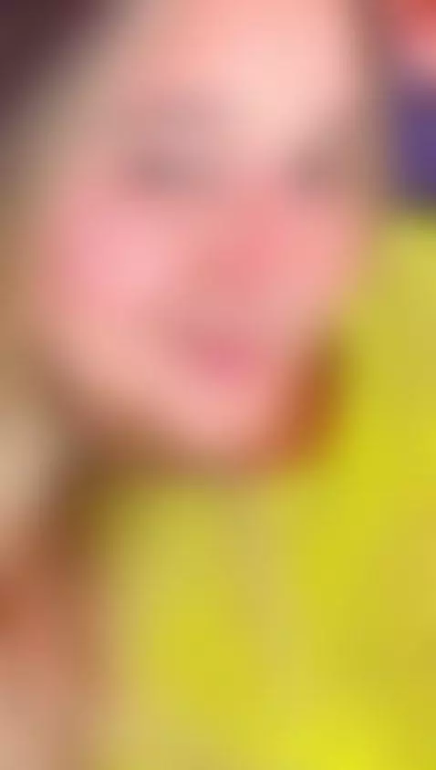 I want to feel your breath on my skin. 😏💋 by collegepawg