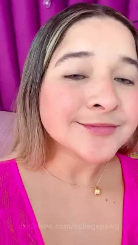 Baby, it’s cold outside… come warm me up ❄️😉 by collegepawg