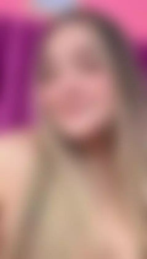 I wanna kiss you!! by collegepawg